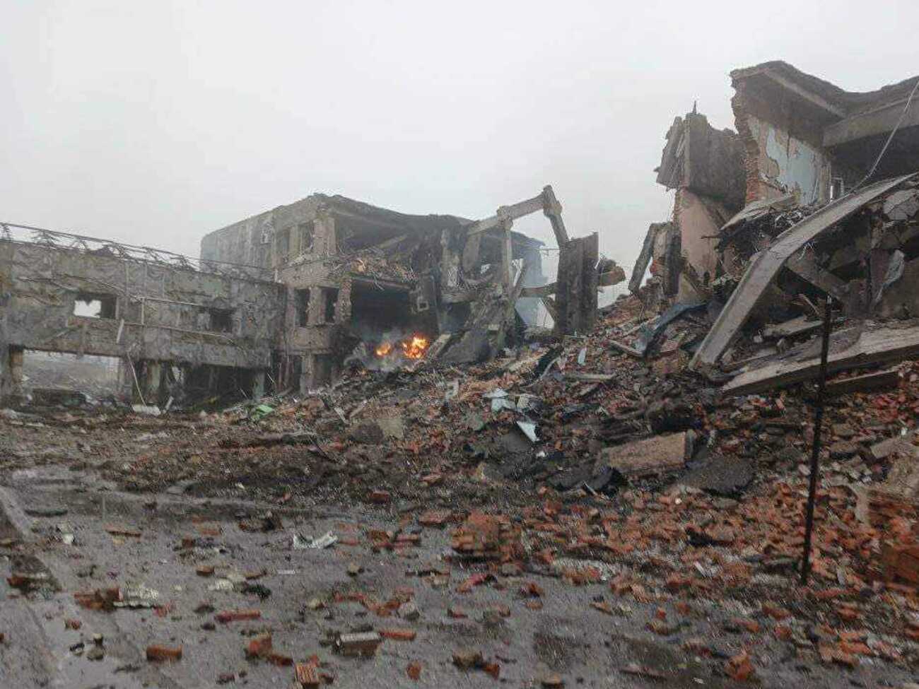 Про рішення вивести сили оборони України з Авдіївки заявив у ніч проти 17 лютого головком ЗСУ Сирський