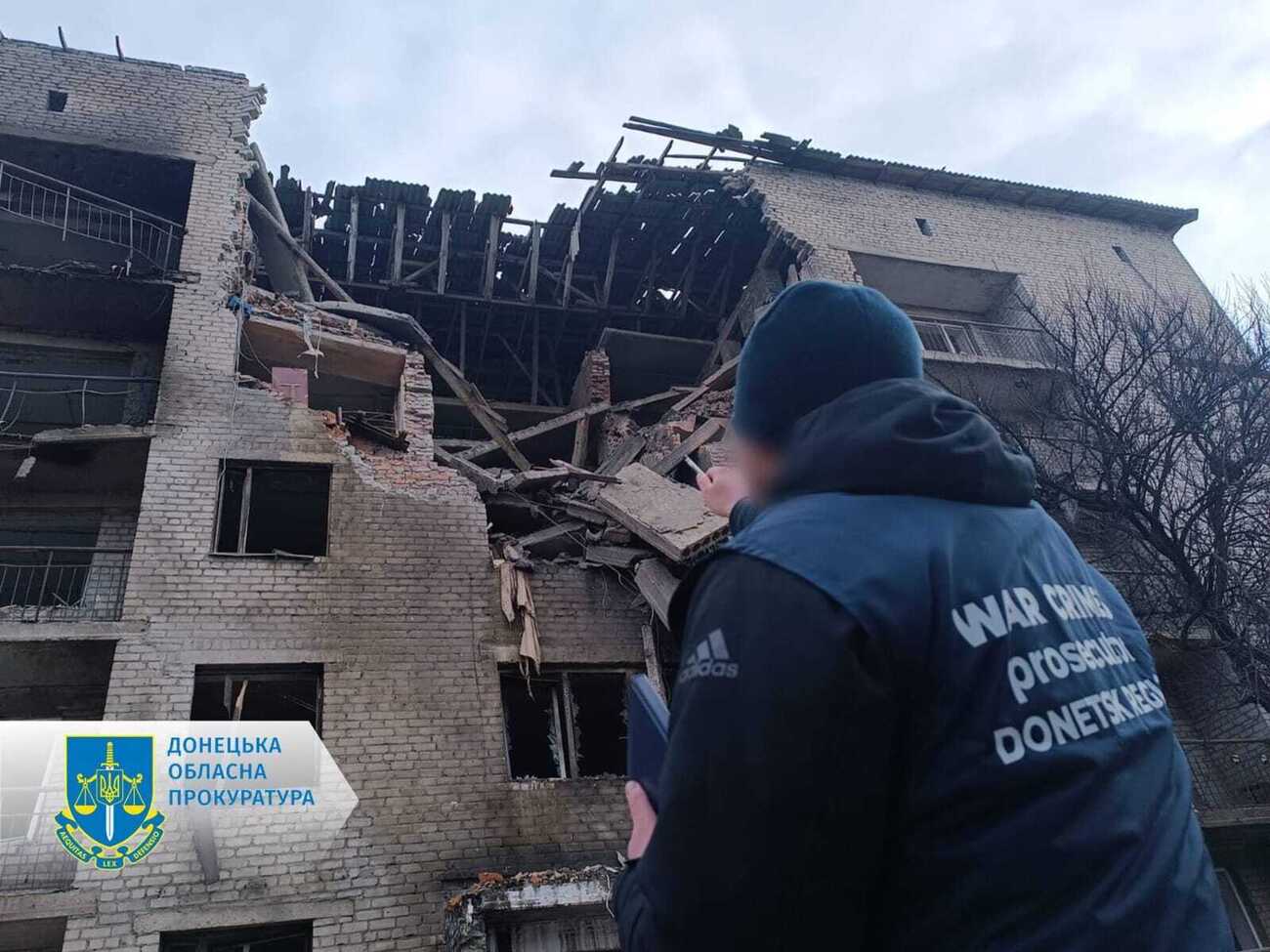 В результате российской воздушной атаки по Доброполью пострадали шесть человек, отметили в Донецкой ОВА