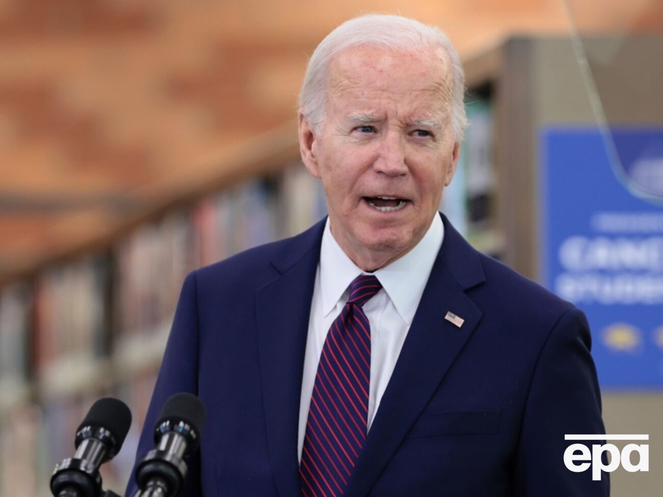 Байден: У нас є божевільний сучий син Путін та інші, і ми завжди маємо непокоїтися через ядерний конфлікт