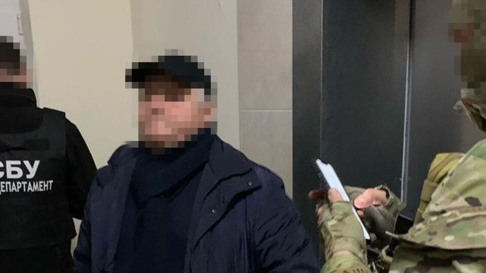 За даними СБУ, під час обшуків у квартирах фігурантів у Києві виявили докази незаконної діяльності