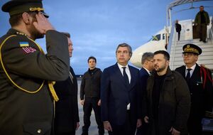 Візит Зеленського у Вірменію готують, але його дата остаточно не підтверджена, зазначили ЗМІ