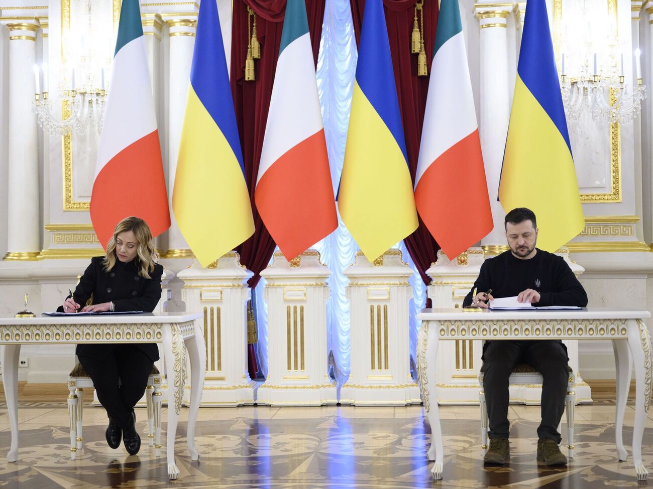 Зеленський 24 лютого провів у Києві зустріч із Мелоні