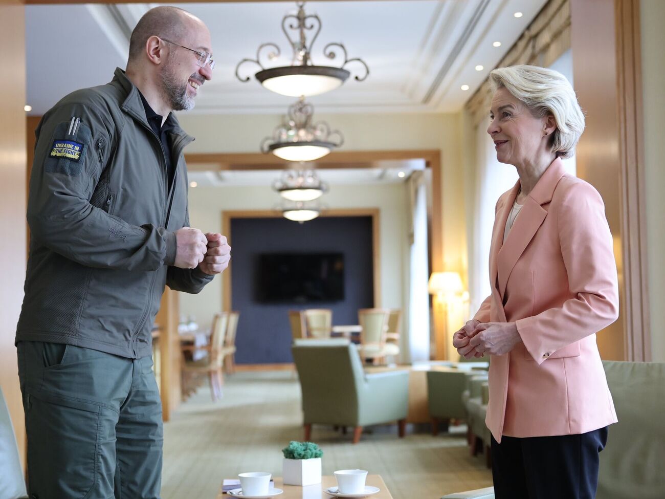 Шмыгаль провел встречу с фон дер Ляйен в Киеве 24 февраля