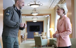 Шмыгаль провел встречу с фон дер Ляйен в Киеве 24 февраля