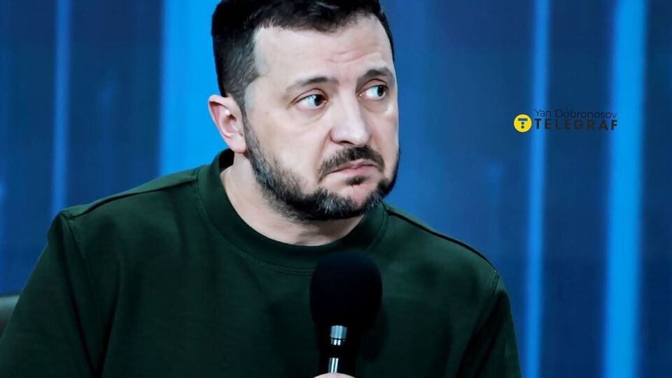 Зеленский вступил в должность президента 20 мая 2019 года