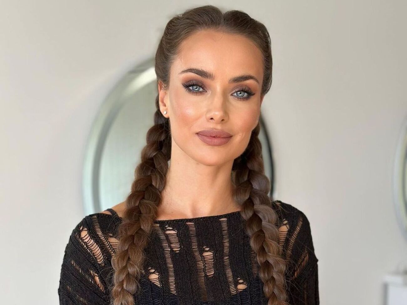 Мишина: Амбассадор ковида приветствует вас