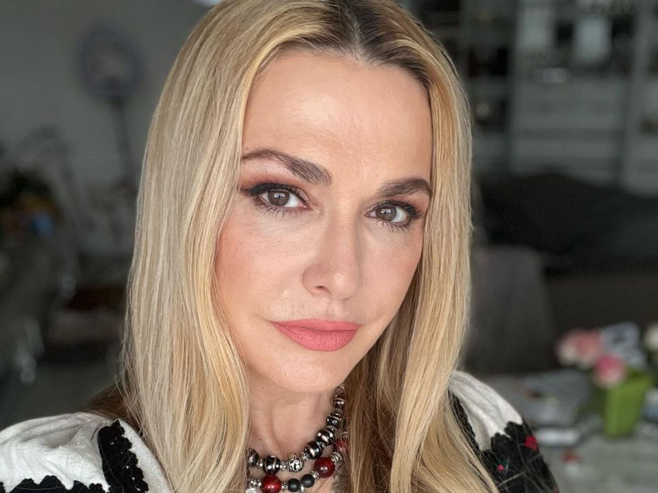 Сумская: С Днем украинской женщины!