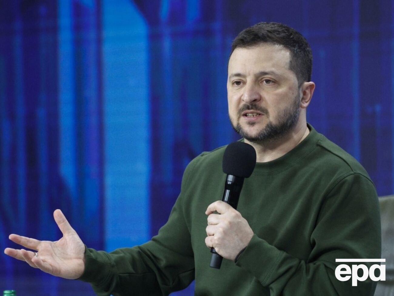 Зеленський: Працюємо, щоб досягти необхідних результатів у небі й на землі у Криму