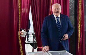 Лукашенко назвал выборы в Беларуси праздником