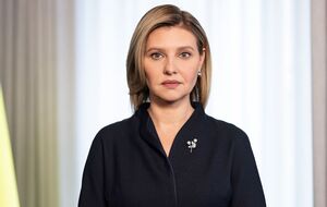 Зеленская: Каждая женщина всеукраинского сопротивления имеет силы прорасти сквозь камень любого террора. Верю в это