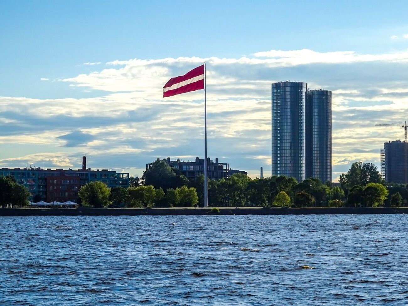 Ограничения для россиян Рига продлевает второй раз с 2022 года