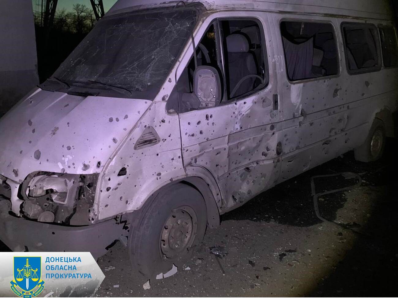 Взрывами повреждены здание предприятия и автомобили в Кураховской теробщине, отметили в Донецкой областной прокуратуре