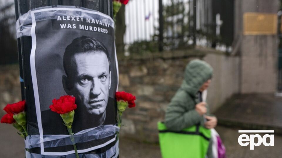 16 февраля российская ФСИН сообщила о смерти Навального в колонии