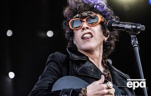 LP: Я хочу чітко дати зрозуміти, що я люблю й підтримую Україну і завжди робитиму це