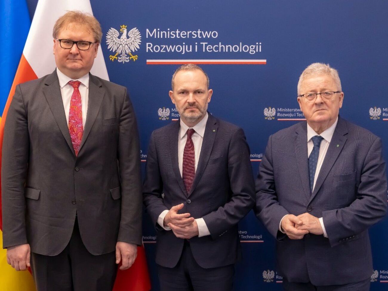 Припинити навіть на день торгівлю між Україною та Польщею – це надто болісно, зазначив Качка після переговорів з Гетманом та Сєкерським