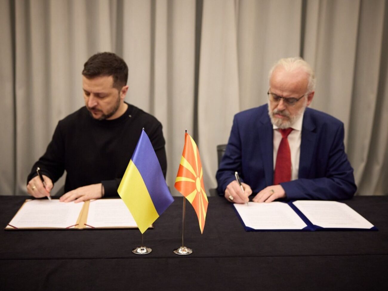 Зеленський і прем'єр-міністр Північної Македонії Джафері підписали спільну декларацію щодо євроатлантичної інтеграції України