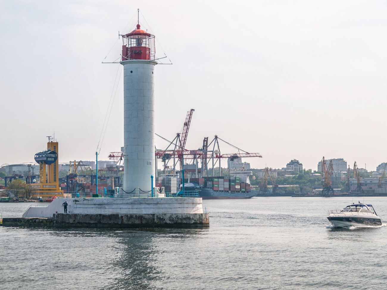 В декабре Украина экспортировала из Одессы 5 млн тонн зерна, 1 млн тонн – через Дунай