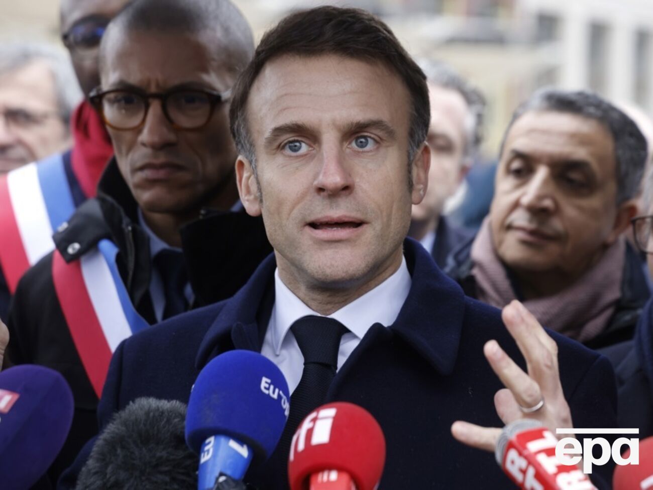 Макрон 26 февраля не исключил, что в Украину в будущем могут направить западные войска