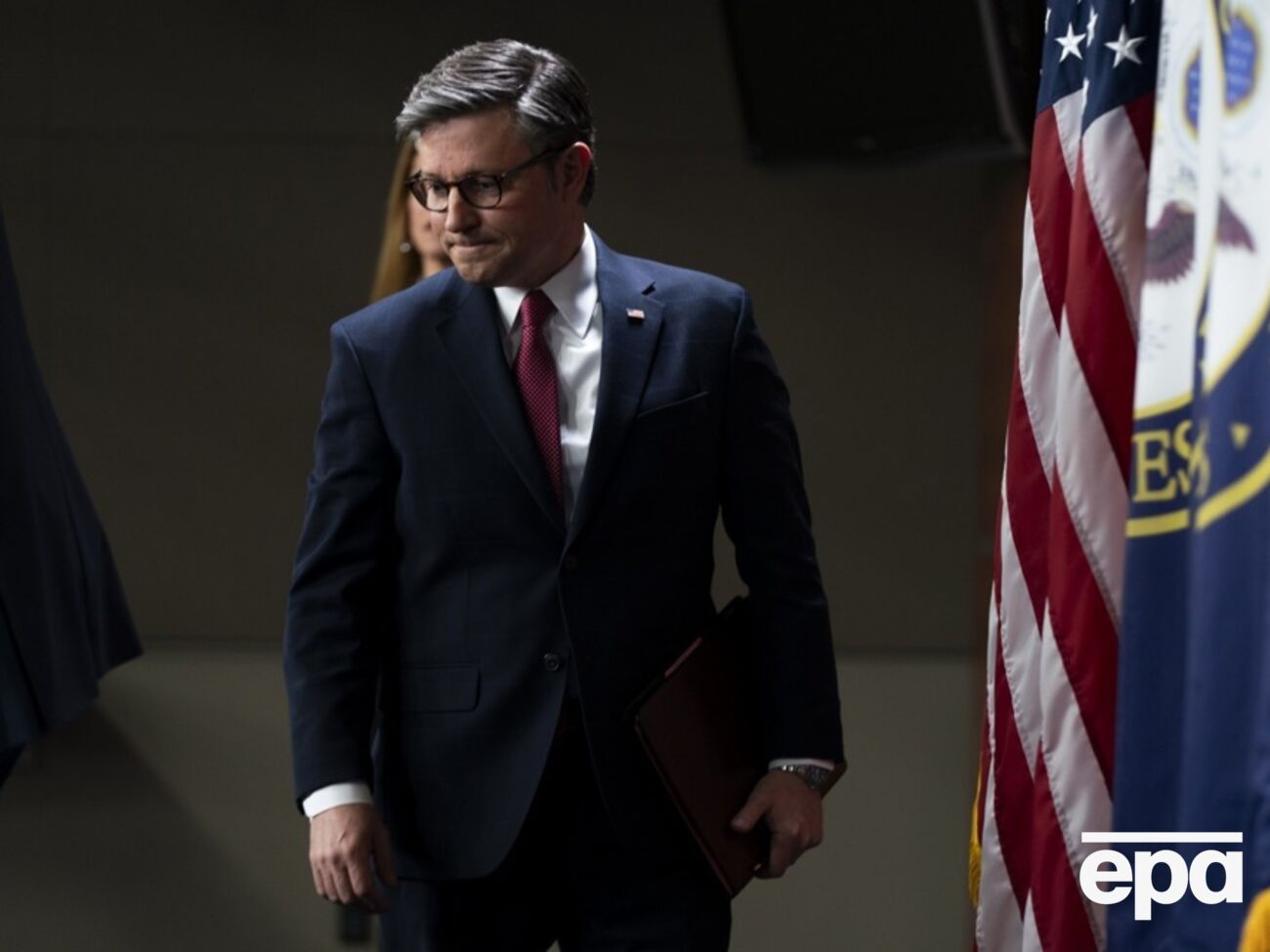 Палата представителей вернется к вопросу помощи Украине, как только правительство США получит финансирование, отметил Джонсон