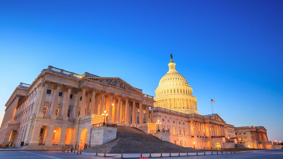 Законопроєкт про тимчасове фінансування уряду США підтримало 320 конгресменів