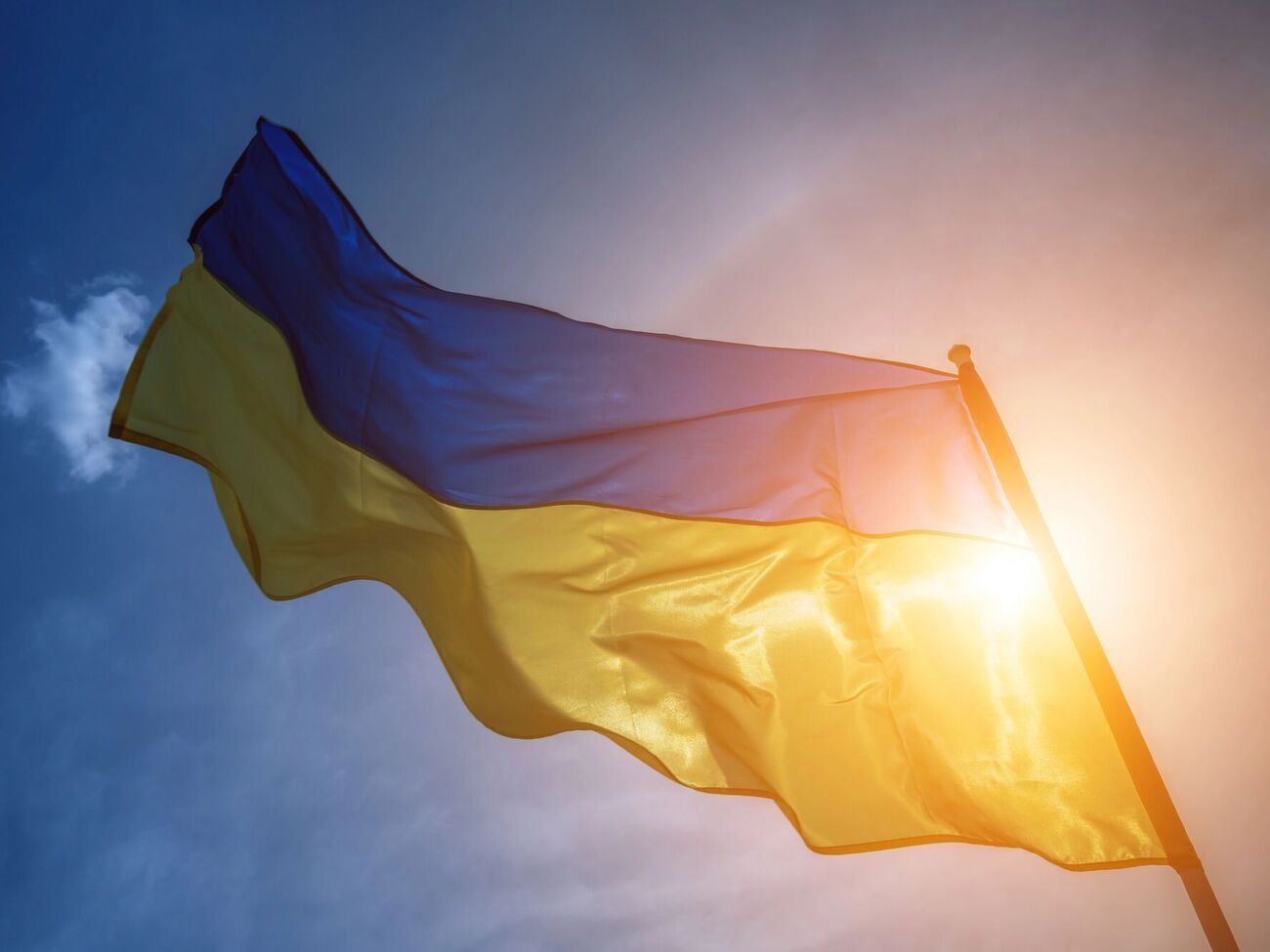 49% громадян упевнені, що Захід і далі в міру своїх можливостей серйозно допомагає Україні