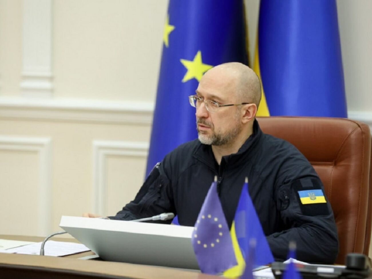Шмигаль: Будуть діяти чіткіші інструменти контролю за переміщенням товарів