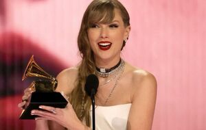 Свіфт встановила рекорд, учетверте здобувши премію в номінації "Альбом року"
