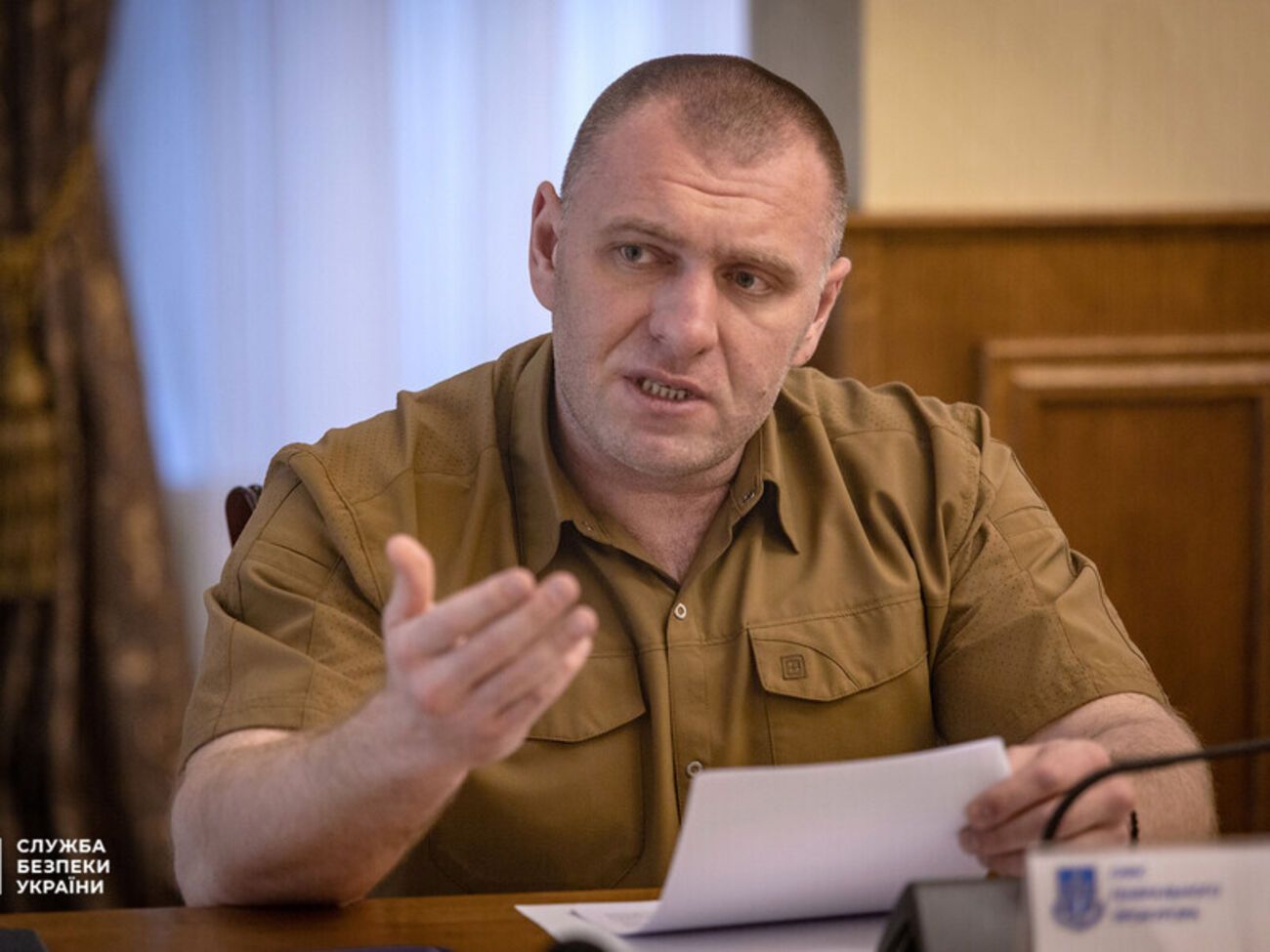 Малюк заявил, что считает слежку за журналистами недопустимой, поэтому в СБУ последовали кадровые выводы