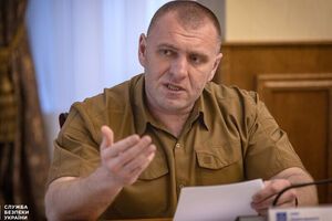 Малюк заявив, що вважає стеження за журналістами неприпустимим, тому в СБУ були кадрові висновки