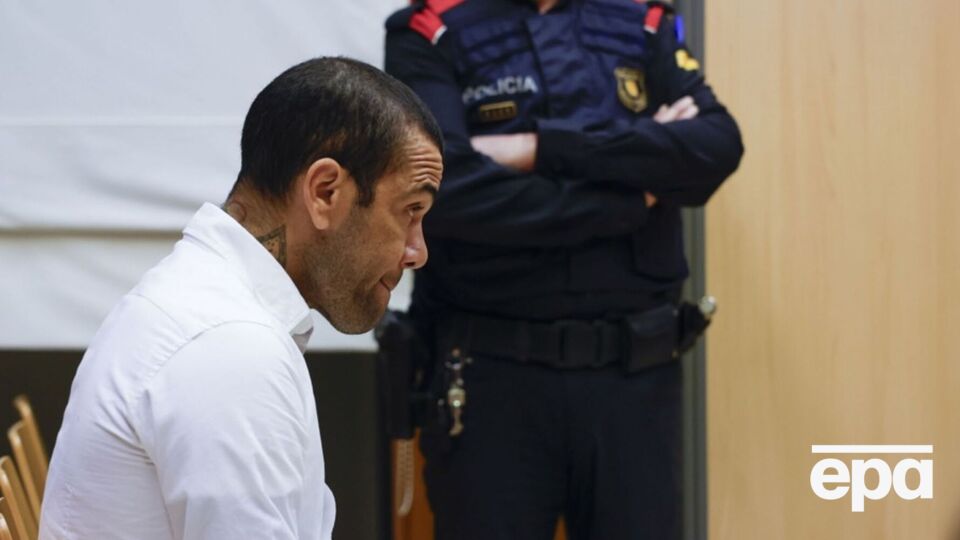 7 лютого Алвес дав свідчення, спростувавши обвинувачення у зґвалтуванні