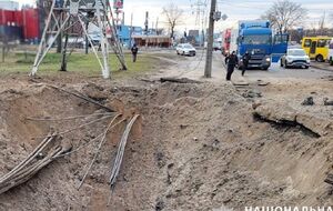 По версии СМИ, "Циркон" взорвалась возле ЛЭП