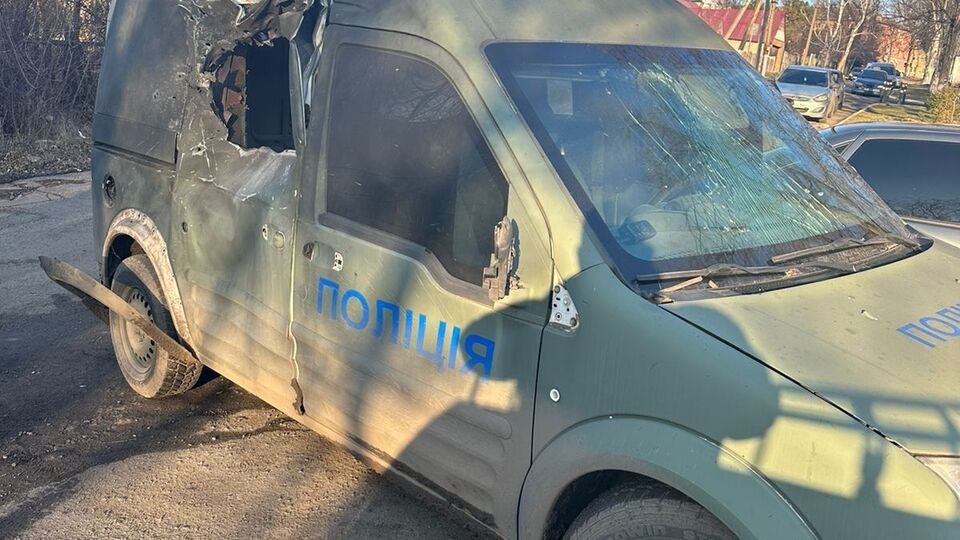 Автомобиль хотя и был бронированным, получил значительные повреждения, отметили в полиции Днепропетровской области