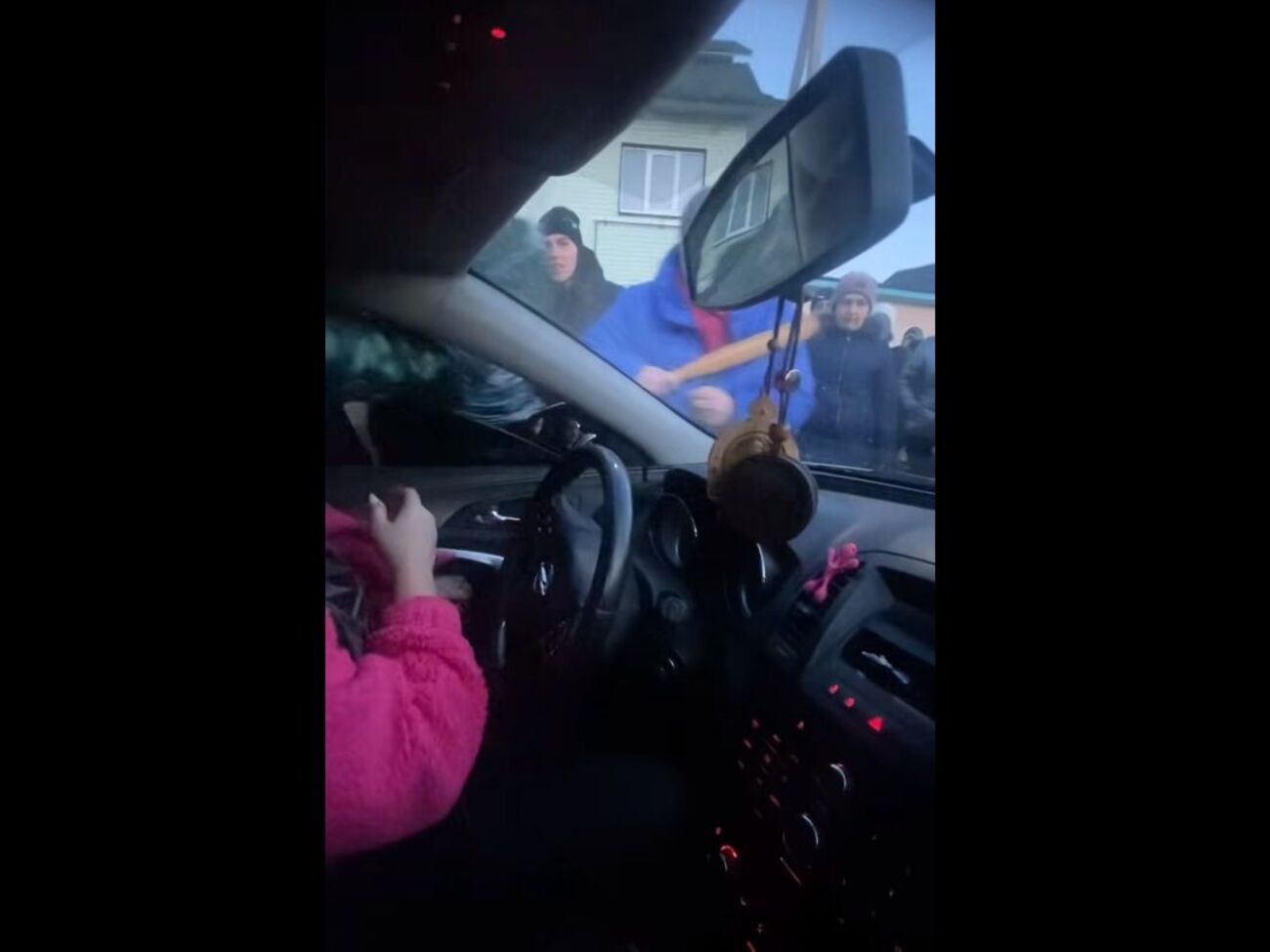 Жители Космача пожаловались на выложенное в соцсетях видео с ними