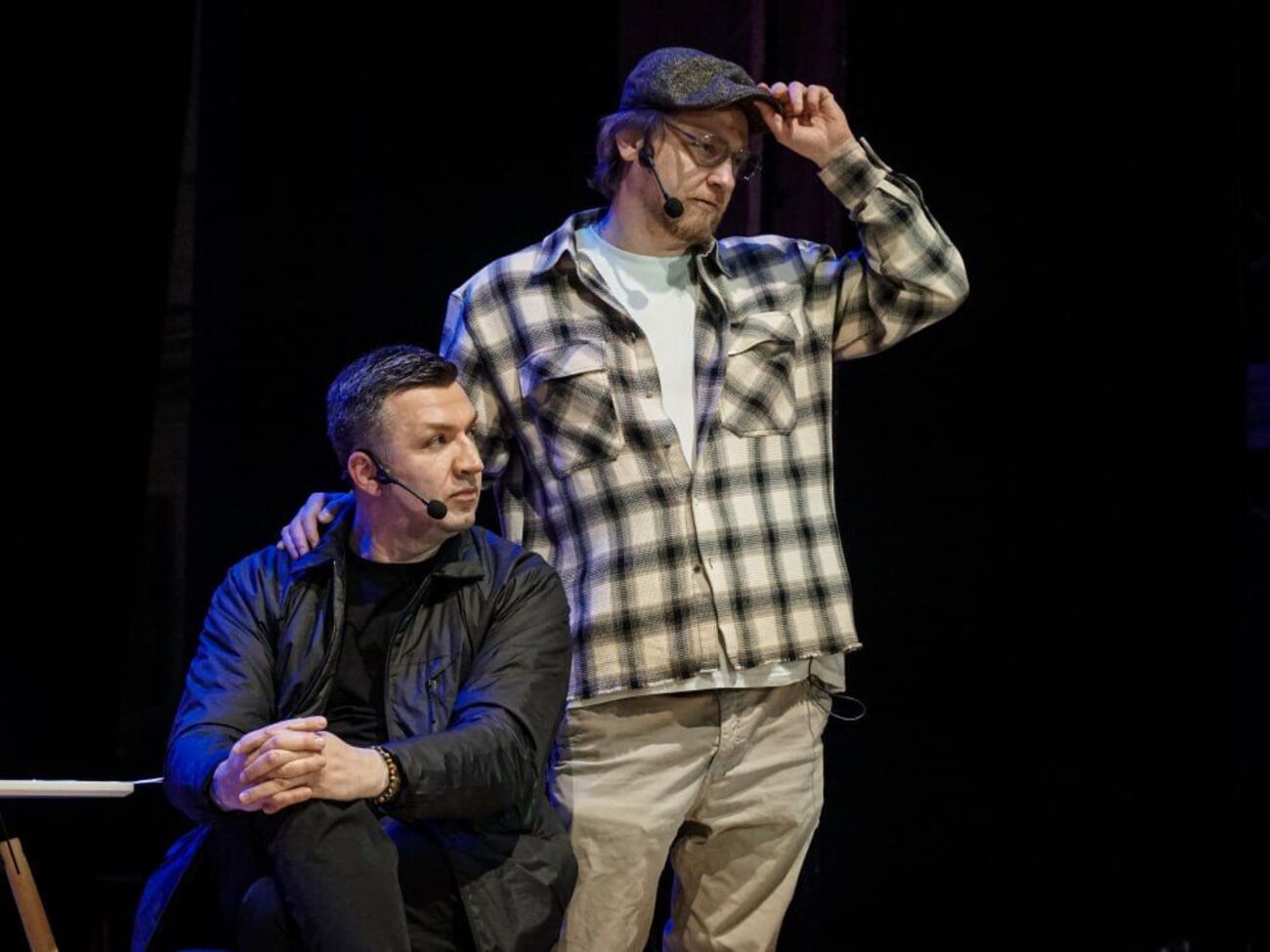 В действиях Иванова и Петрова есть признаки государственной измены, отметил Гончаренко