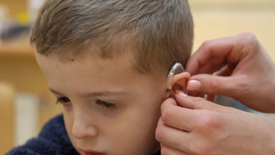 Пятилетний Павел теперь будет слышать