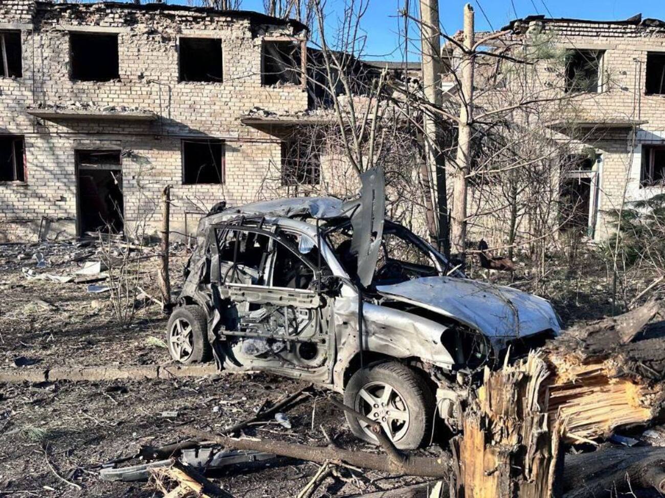 За сутки противник нанес 200 ударов по 11 населенным пунктам Запорожской области