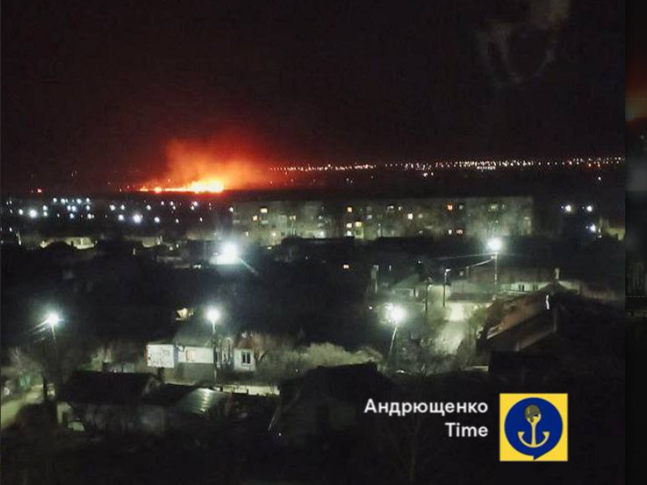 У Маріуполі після прильоту горіла база окупантів, заявив Андрющенко