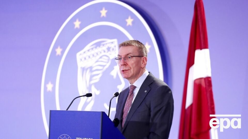 Рінкевичс: Потрібно боротися, щоби зло підняло білий прапор