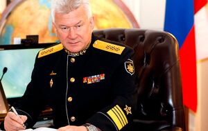 Євменов обіймав посаду головнокомандувача ВМФ Росії із травня 2019 року