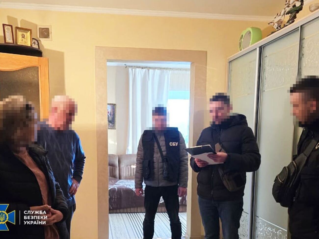 Жінку підозрюють за п'ятьма статтями ККУ
