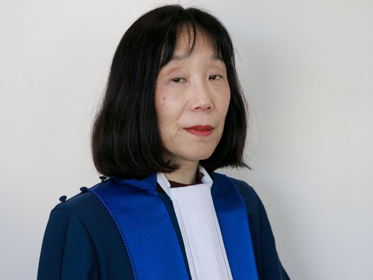 Акане вступила на посаду на три роки