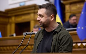 Арахамия заявил, что властям Грузии нужно в первую очередь освободить Саакашвили