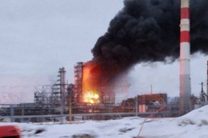 У Росії вночі спалахнули нафтобази у двох областях
