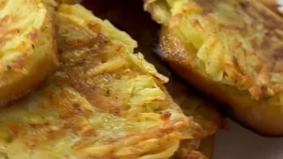 Картофель для бутербродов нужно натереть на терке