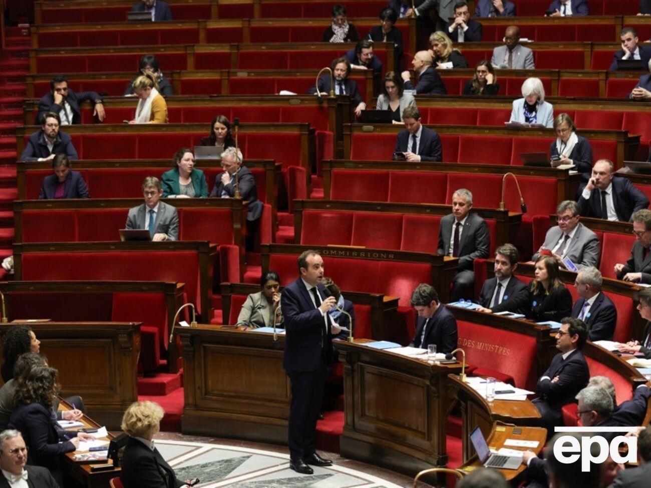 372 депутати проголосували за, а 99 – проти