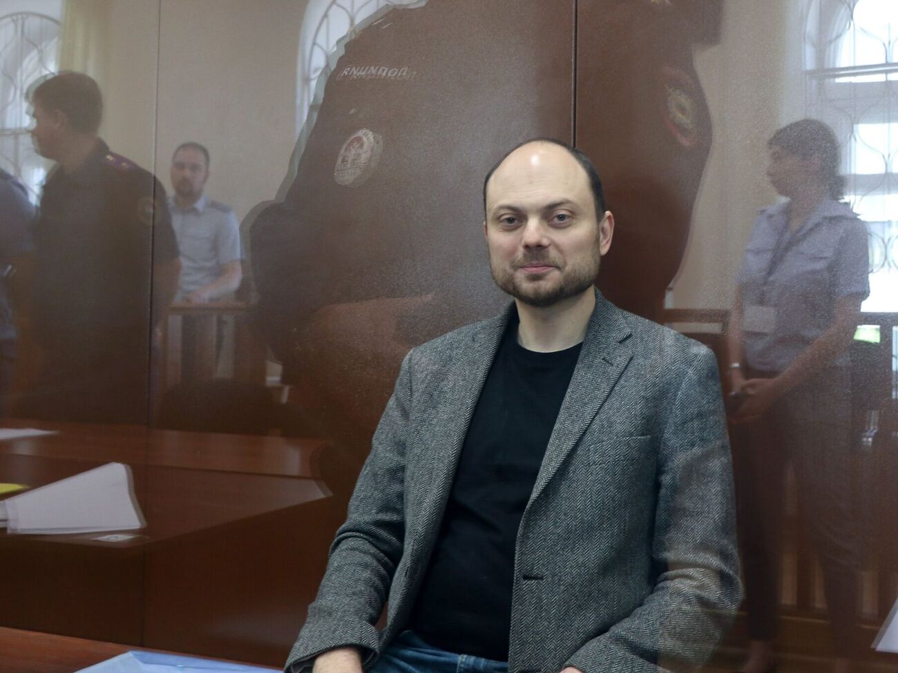 В РФ Кара-Мурзу приговорили к 25 годам лишения свободы