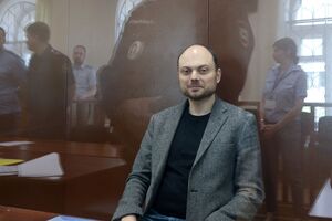 В РФ Кара-Мурзу приговорили к 25 годам лишения свободы