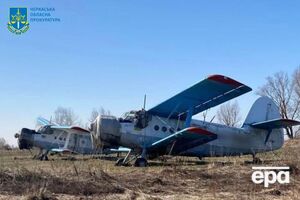 Суд арестовал четыре вертолета Ми-2 и два самолета Ан-2