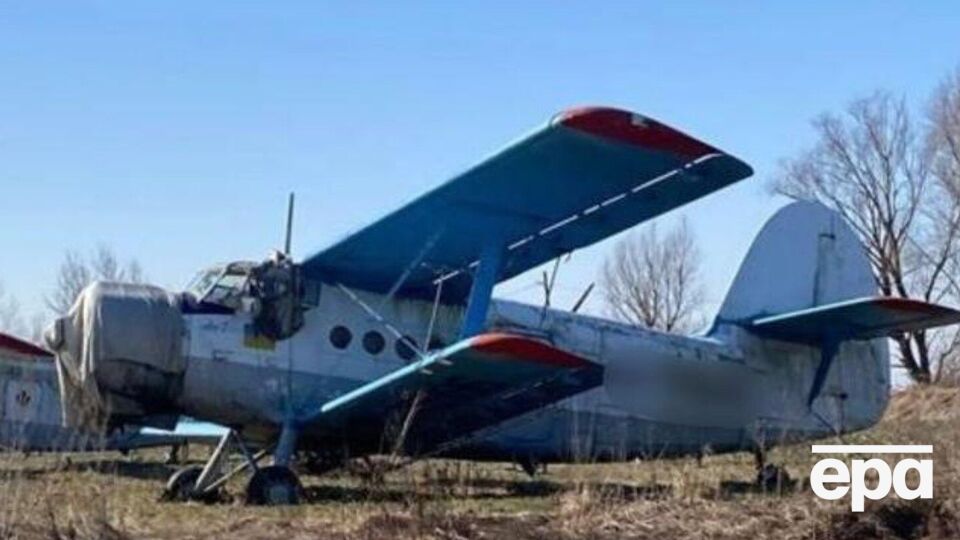 Суд арестовал четыре вертолета Ми-2 и два самолета Ан-2