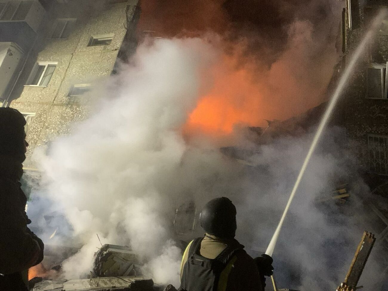 Из-за российских обстрелов произошли пожары